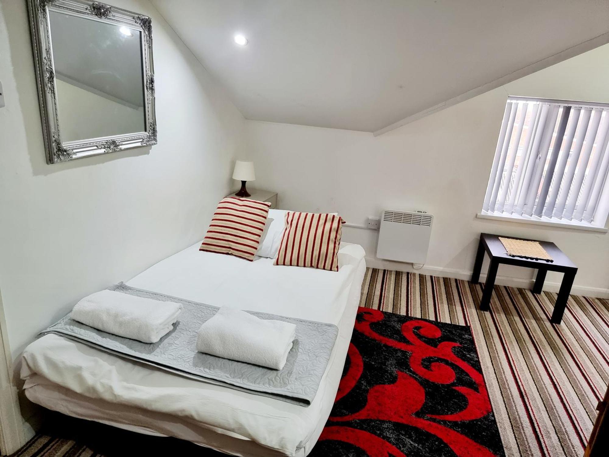 Comfort Stay Apartments Бирмингам Стая снимка